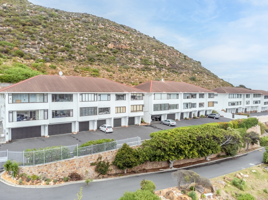 2 Bedroom Property for Sale in Fish Hoek Western Cape